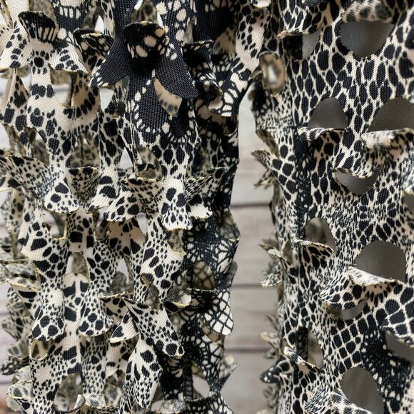 MECHANT Layering Cut Out Bell Sleeve Mini Little Black White Dress Size S - Picture 7 of 12